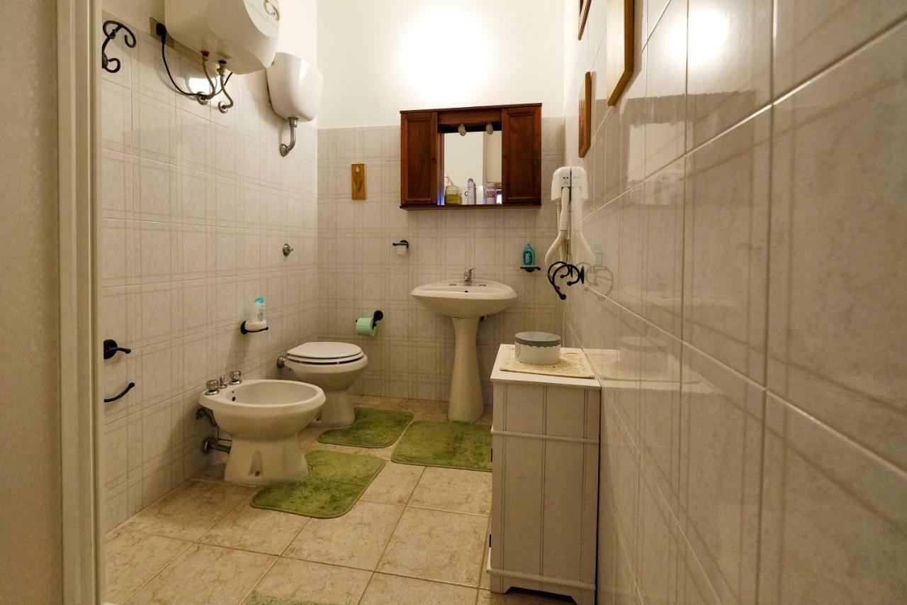 Bed & Breakfast L'Aquilino Iglesias Exterior photo