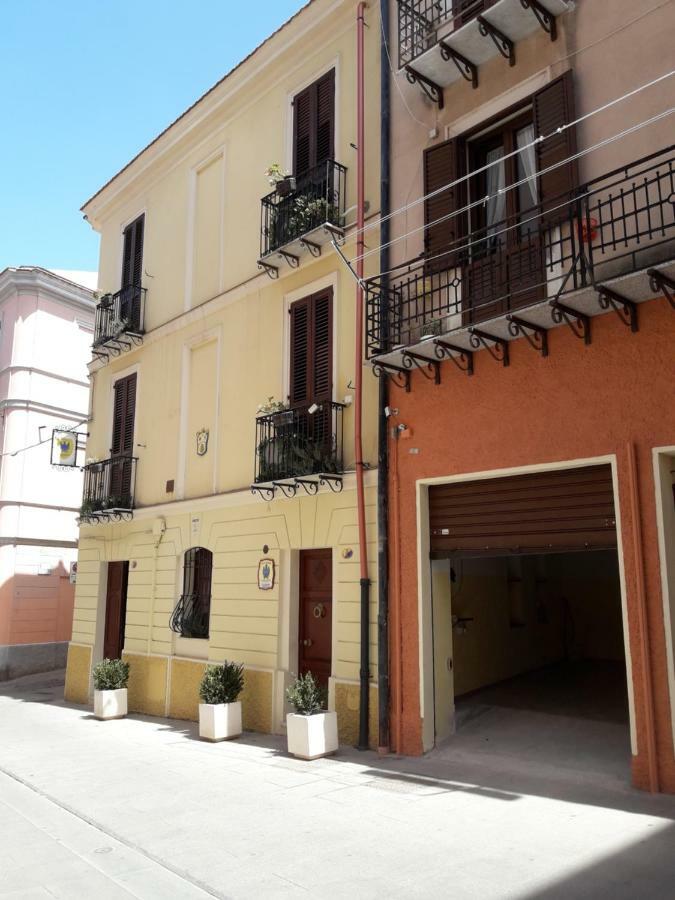 Bed & Breakfast L'Aquilino Iglesias Exterior photo